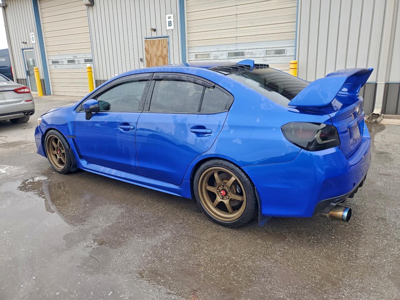2015 SUBARU WRX STI photo 3