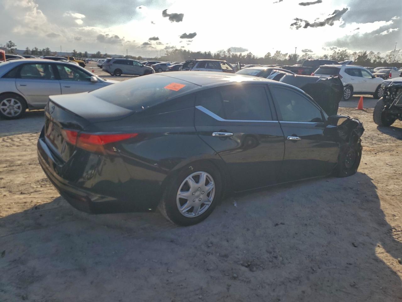 2024 NISSAN ALTIMA S photo 3
