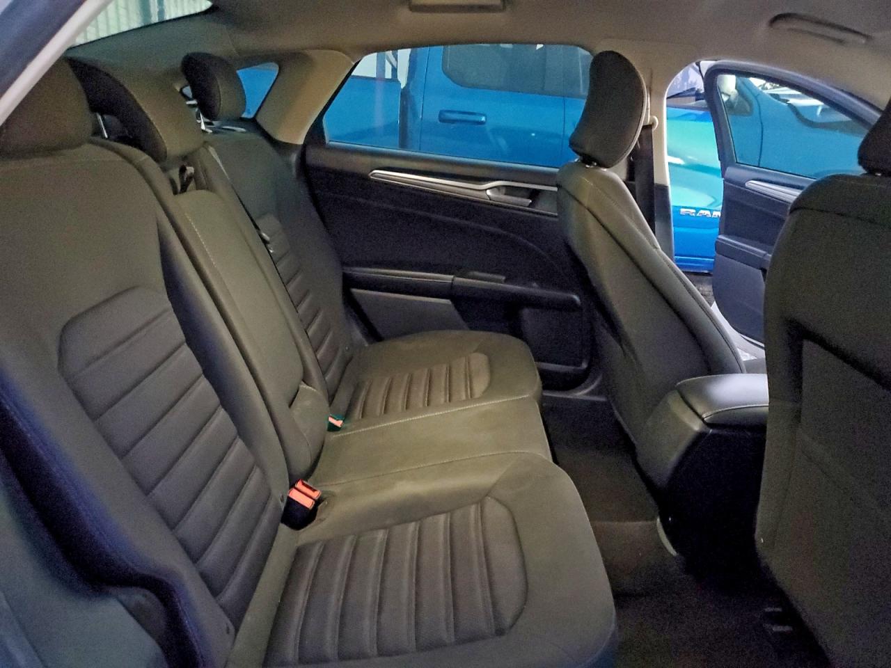2018 FORD FUSION SE photo 28