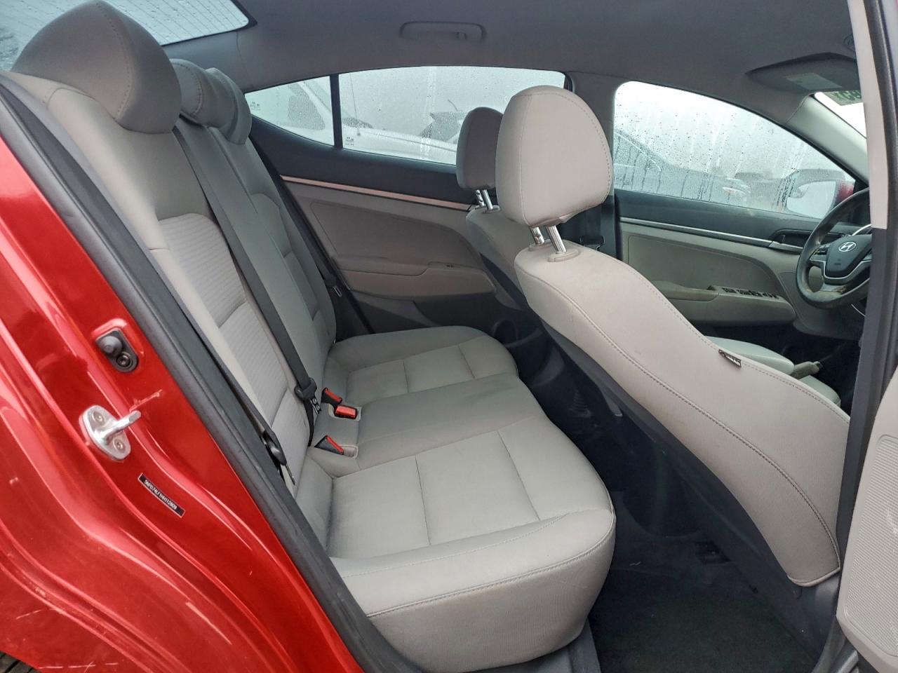 2017 HYUNDAI ELANTRA SE photo 10