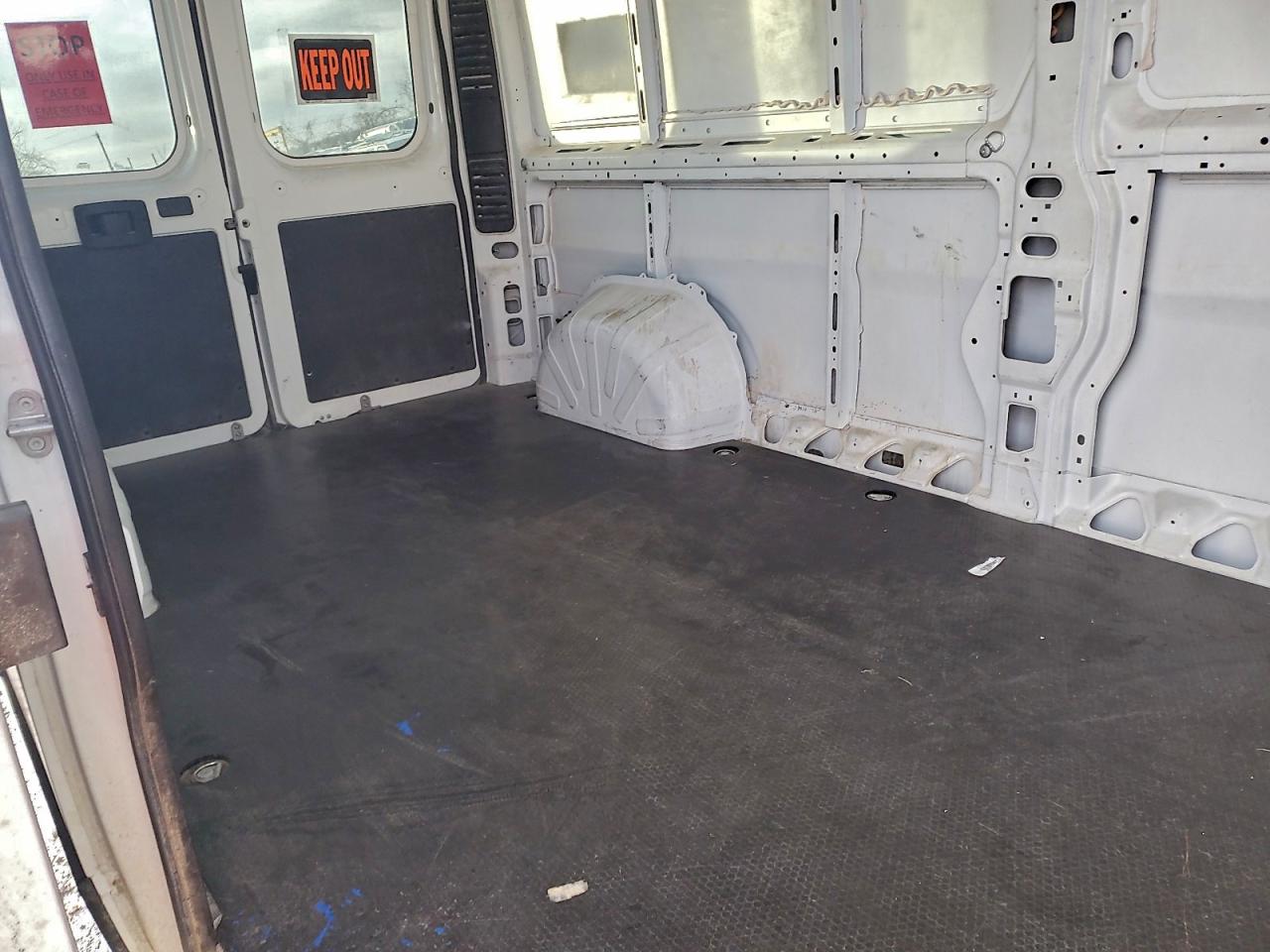 2023 RAM PROMASTER 2500 DELIVERY VAN photo 10