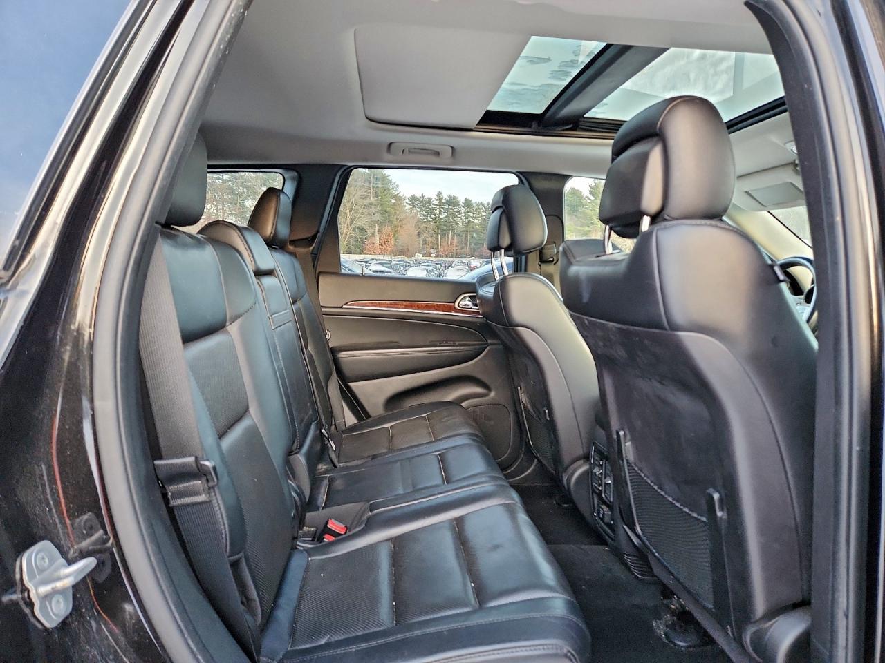 2012 JEEP GRAND CHEROKEE LIMITED photo 31