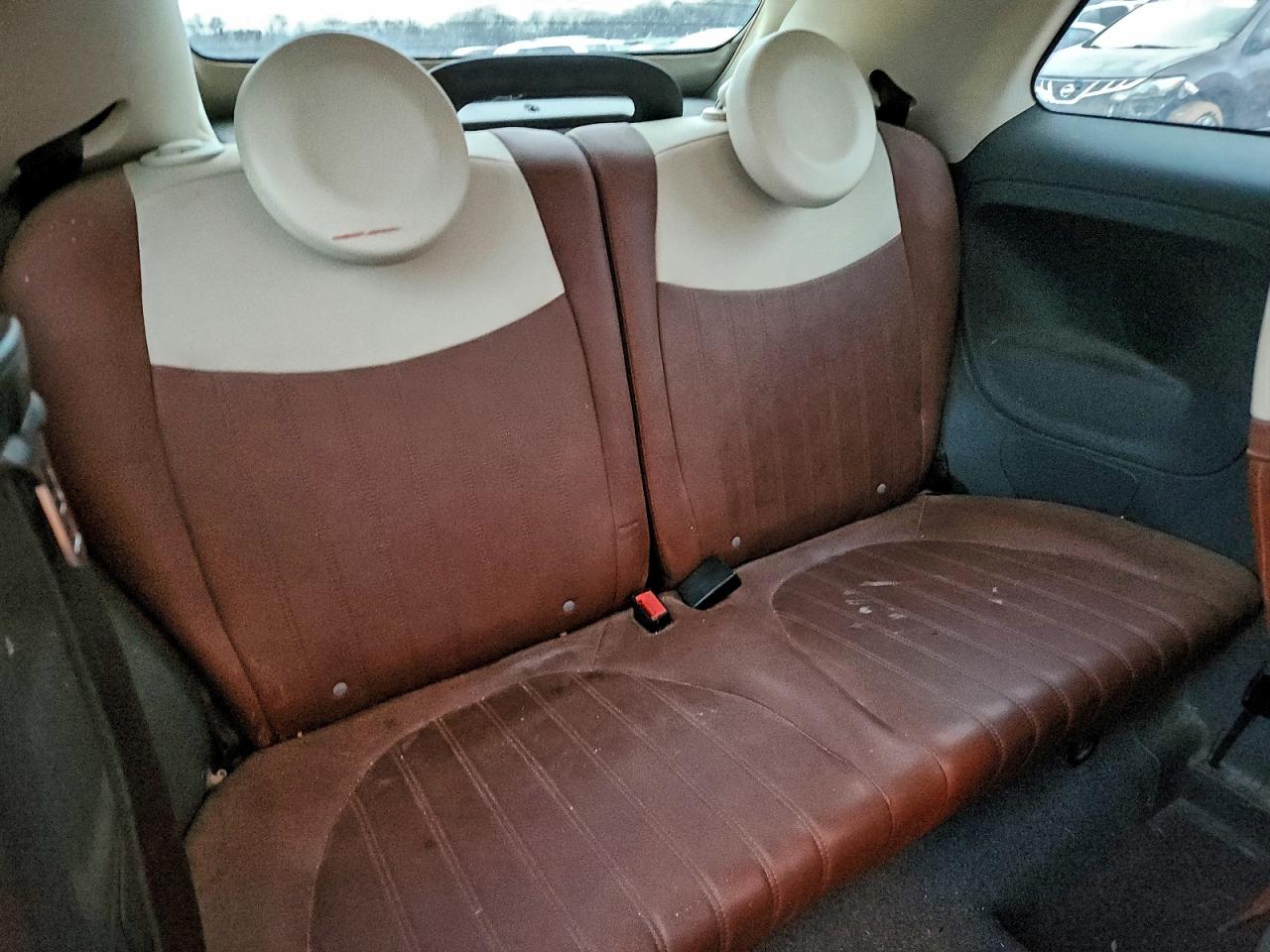 2013 FIAT 500 LOUNGE photo 19