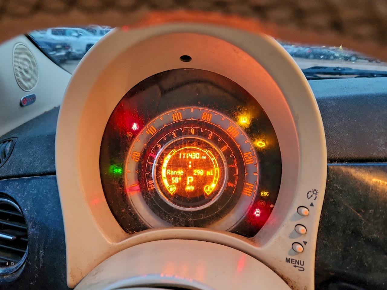 2013 FIAT 500 LOUNGE photo 17
