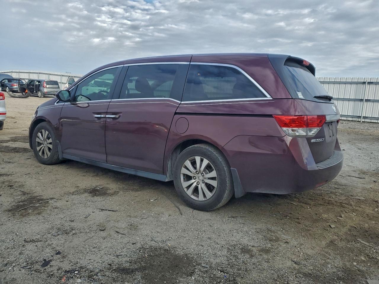 2014 HONDA ODYSSEY EX photo 2
