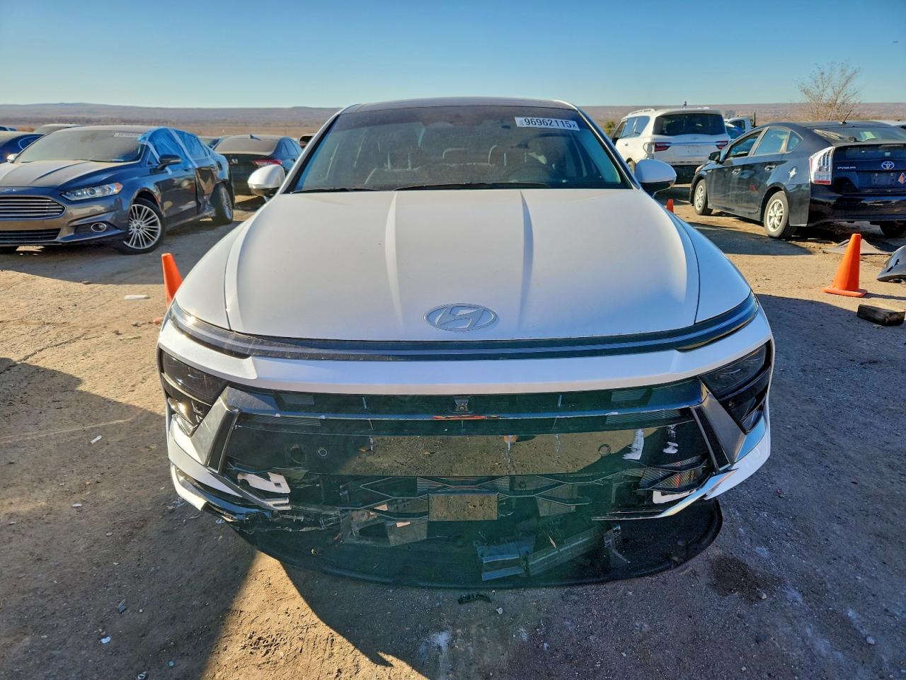 2025 HYUNDAI SONATA HYBRID photo 9