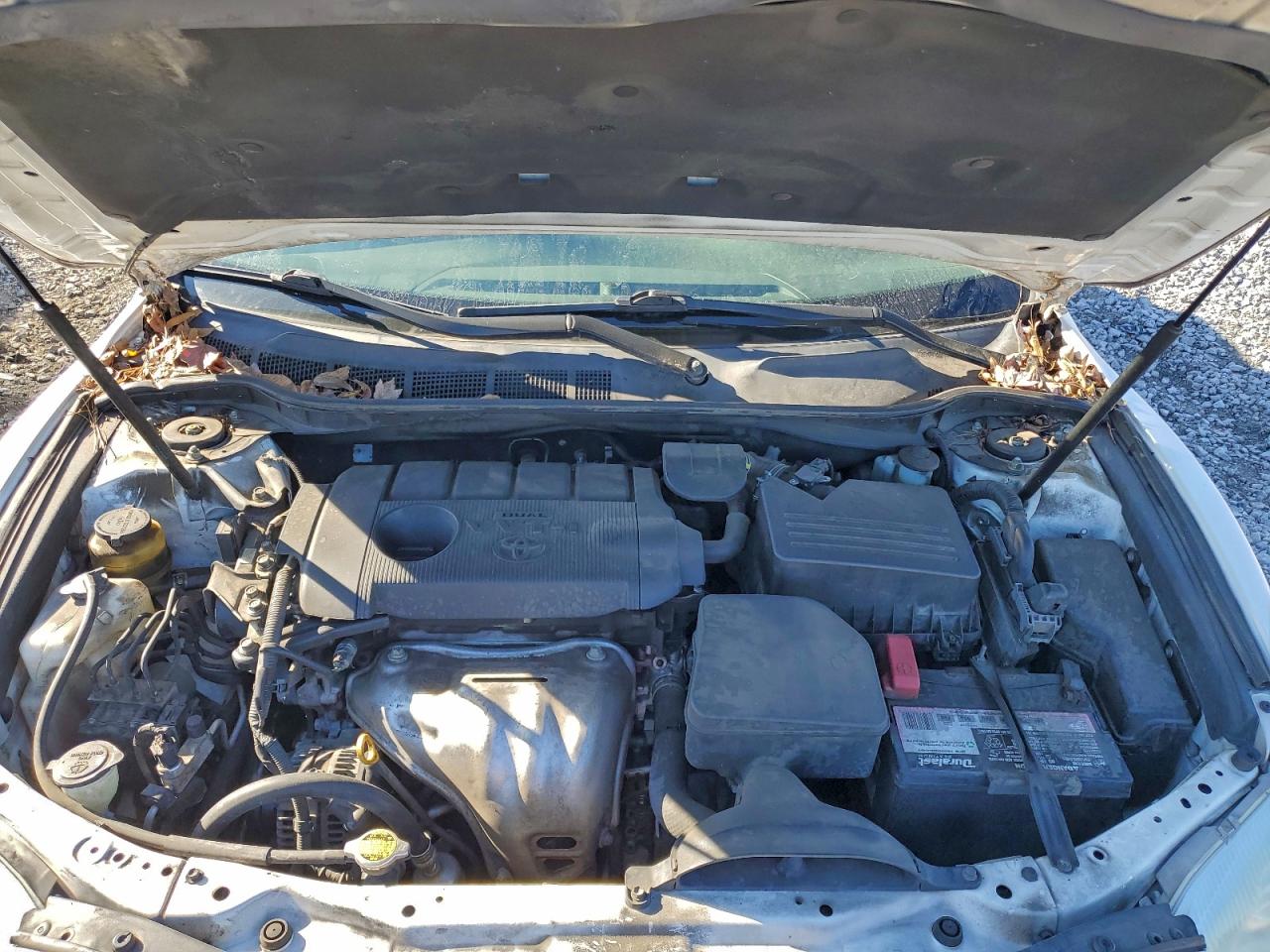 2011 TOYOTA CAMRY LE photo 21
