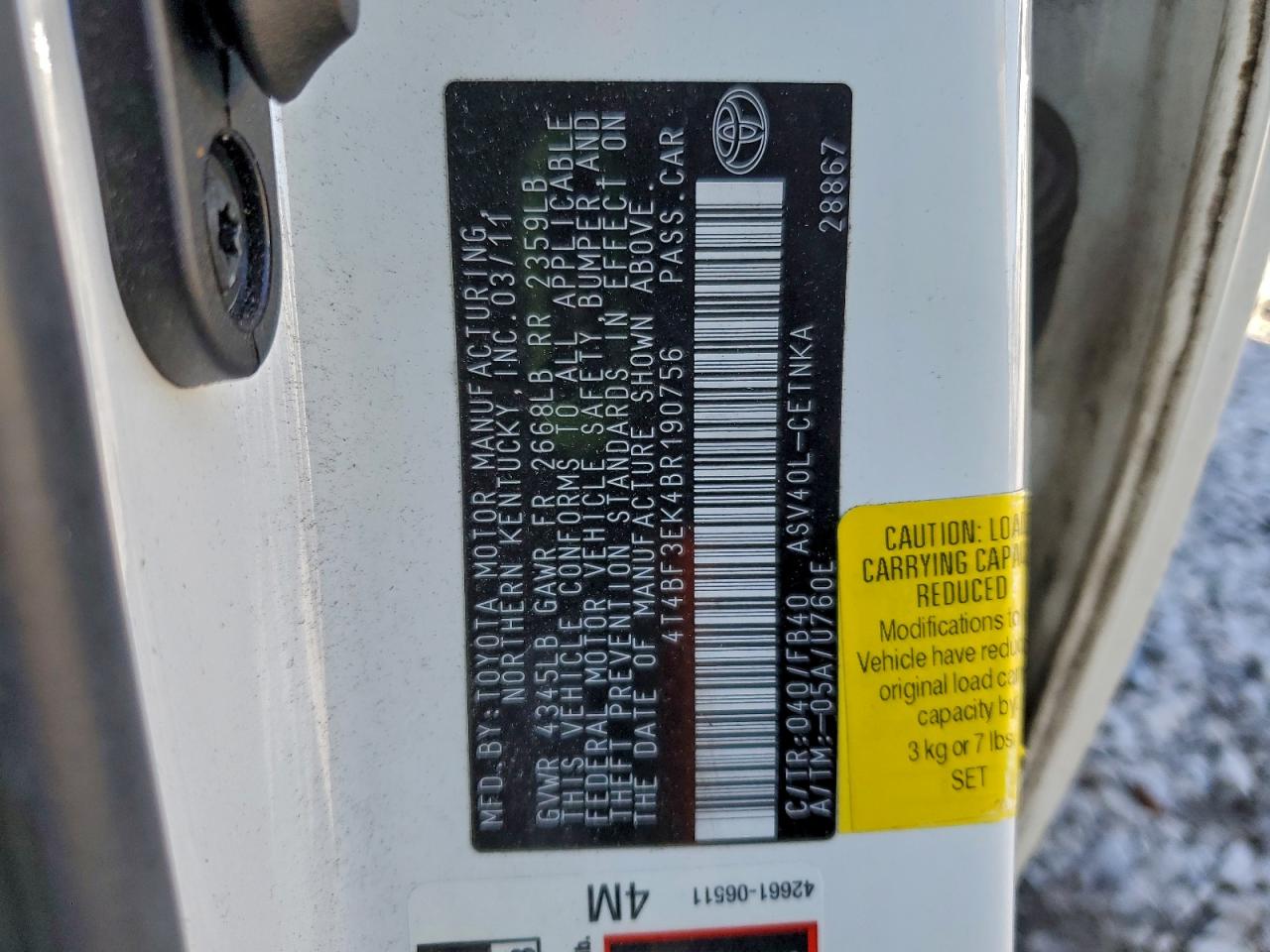 2011 TOYOTA CAMRY LE photo 23