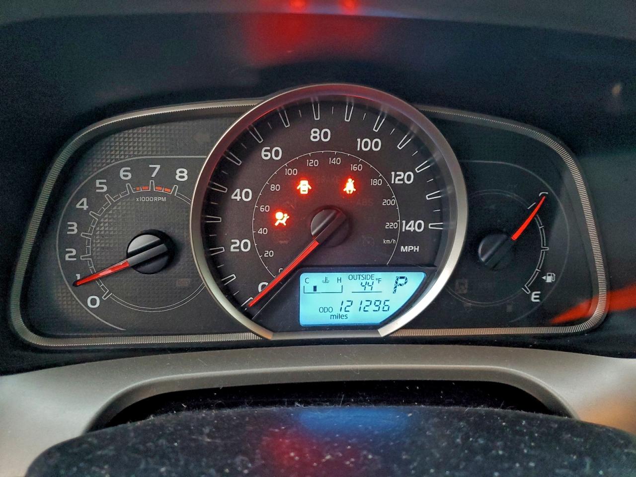 2013 TOYOTA RAV4 LE photo 9