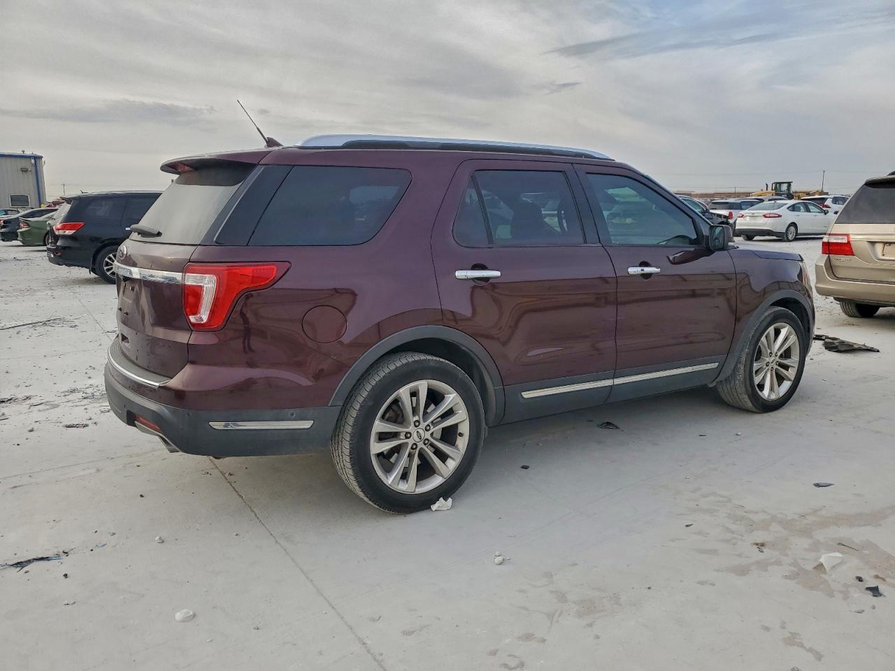 2018 FORD EXPLORER LIMITED photo 3