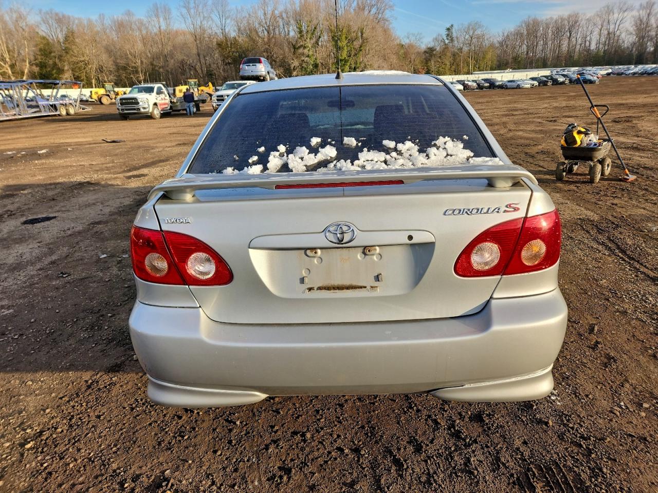 2005 TOYOTA COROLLA CE photo 11