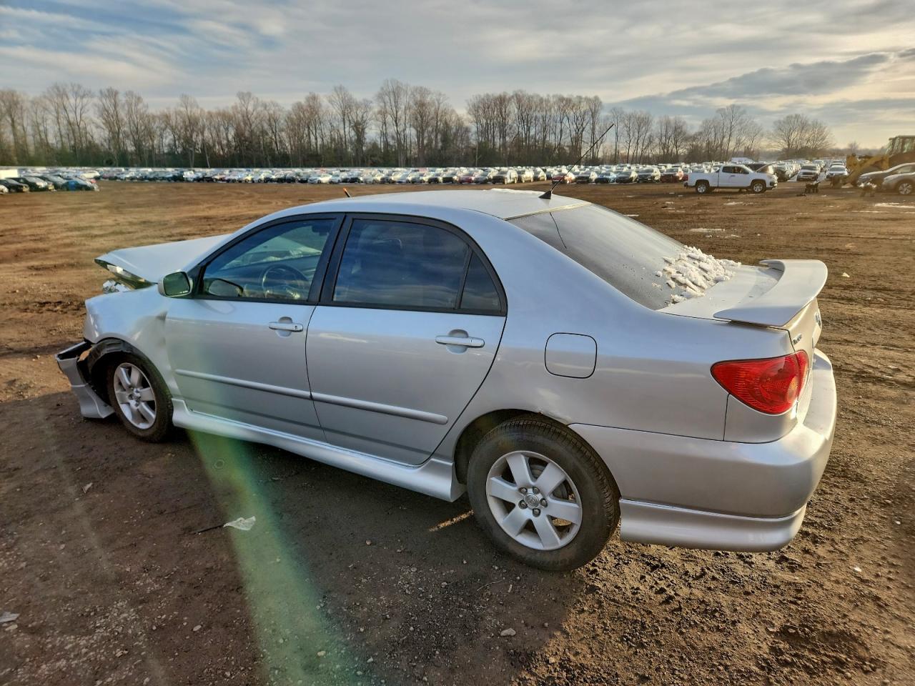 2005 TOYOTA COROLLA CE photo 3