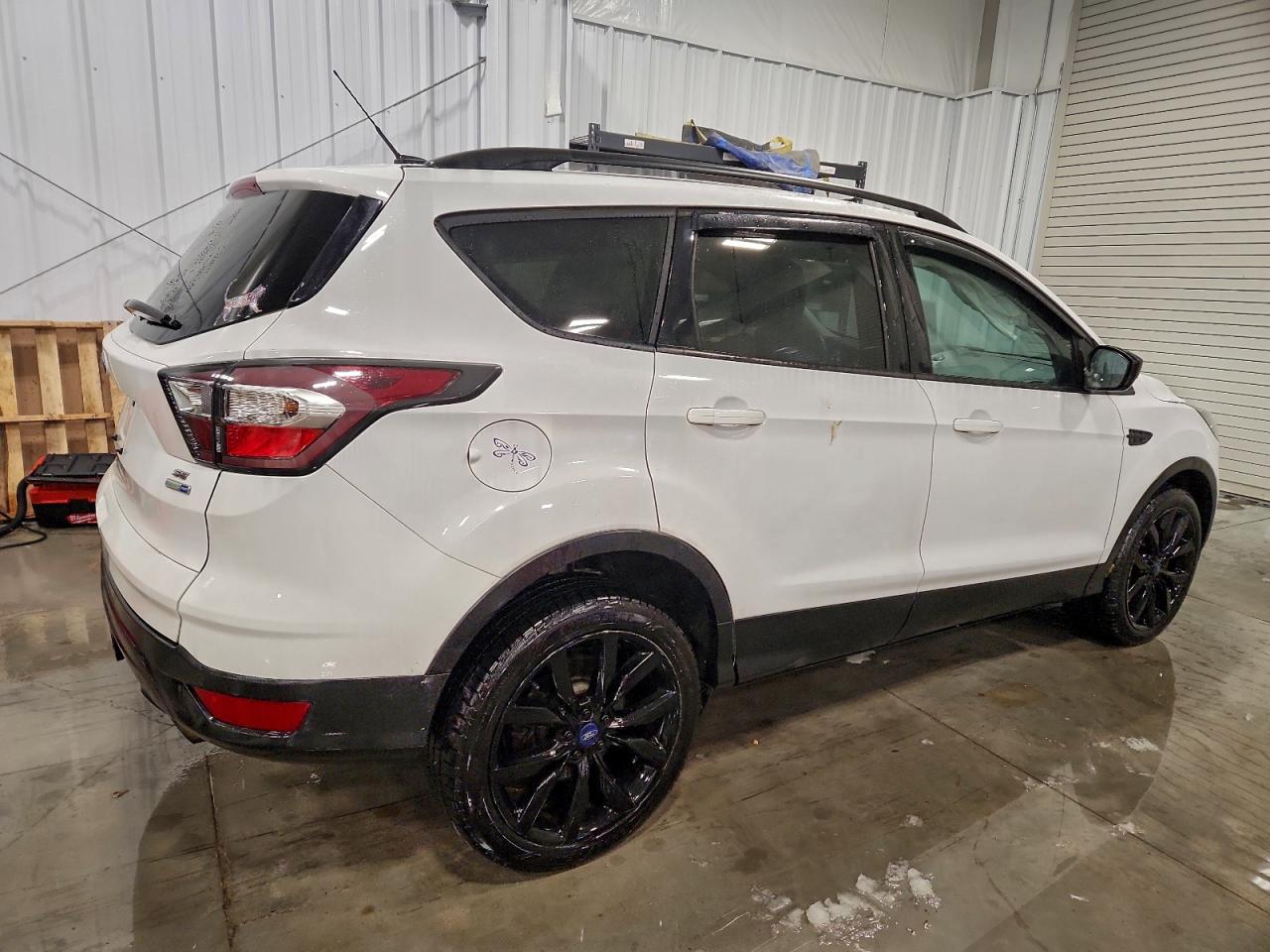 2017 FORD ESCAPE SE photo 7