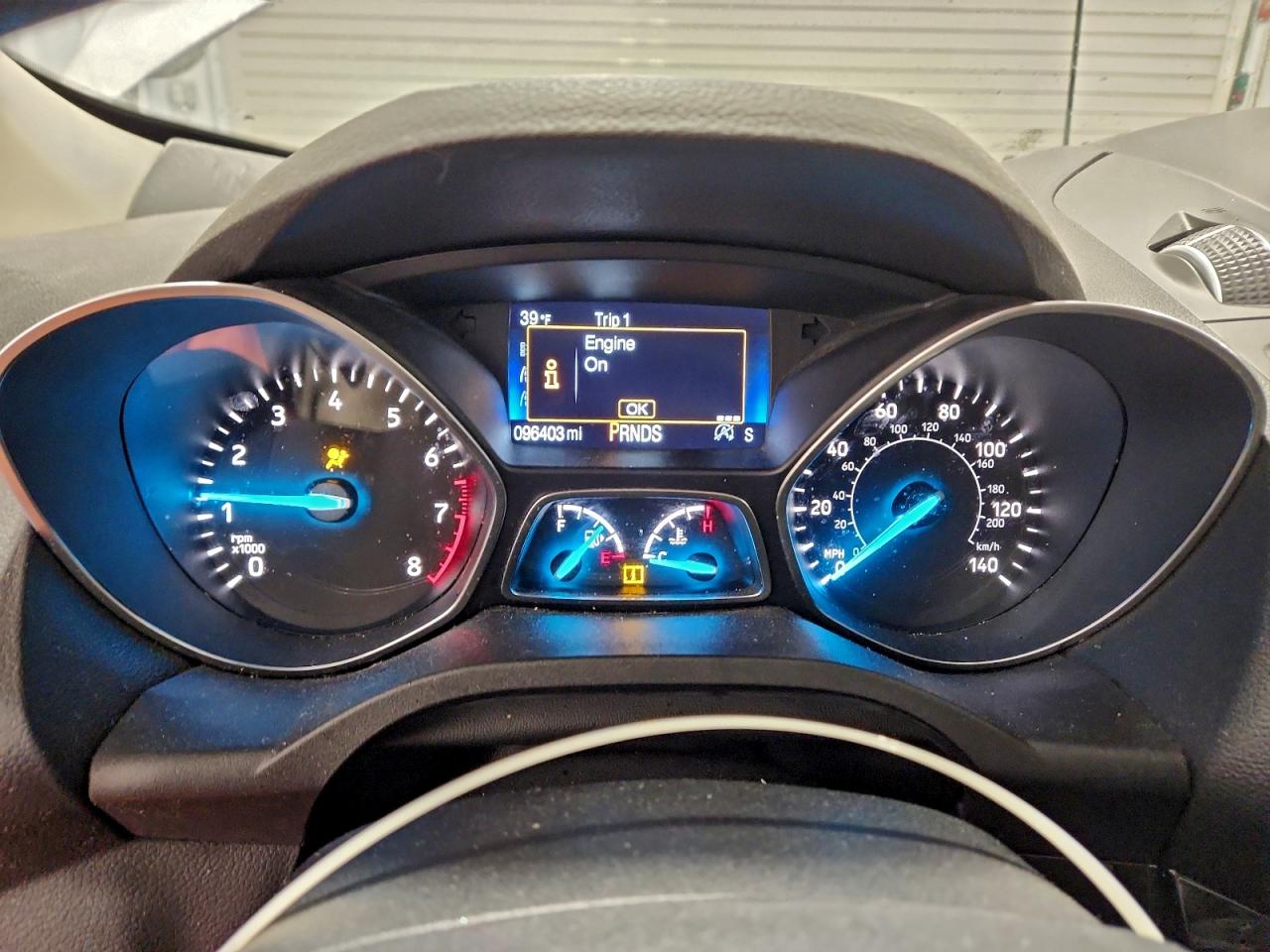 2017 FORD ESCAPE SE photo 25