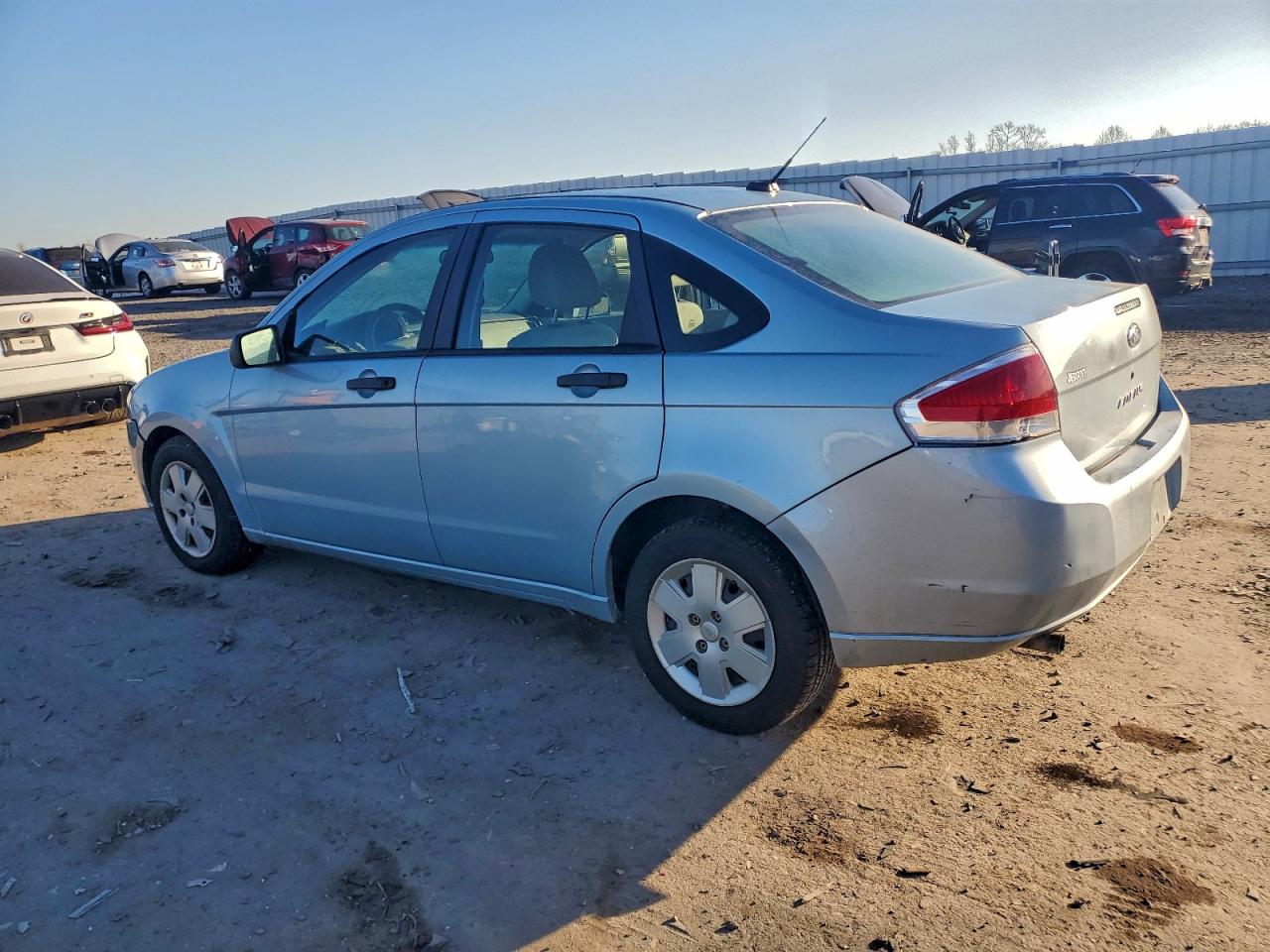 2008 FORD FOCUS S/SE photo 2