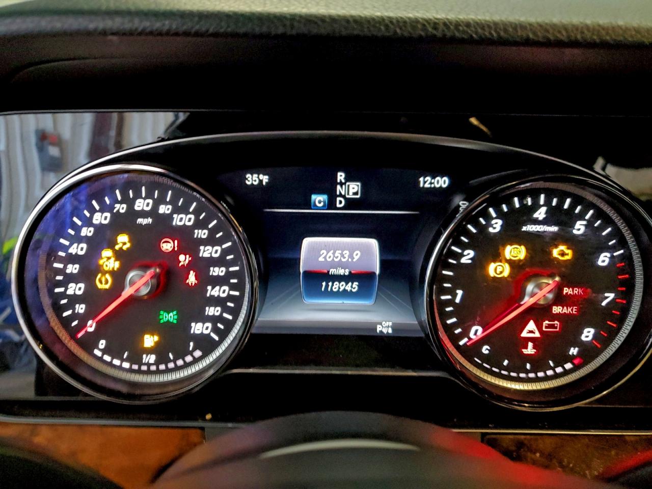 2017 MERCEDES-BENZ E 300 photo 25