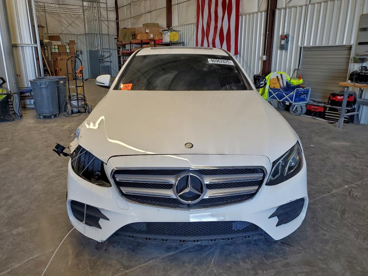 2017 MERCEDES-BENZ E 300 photo 13