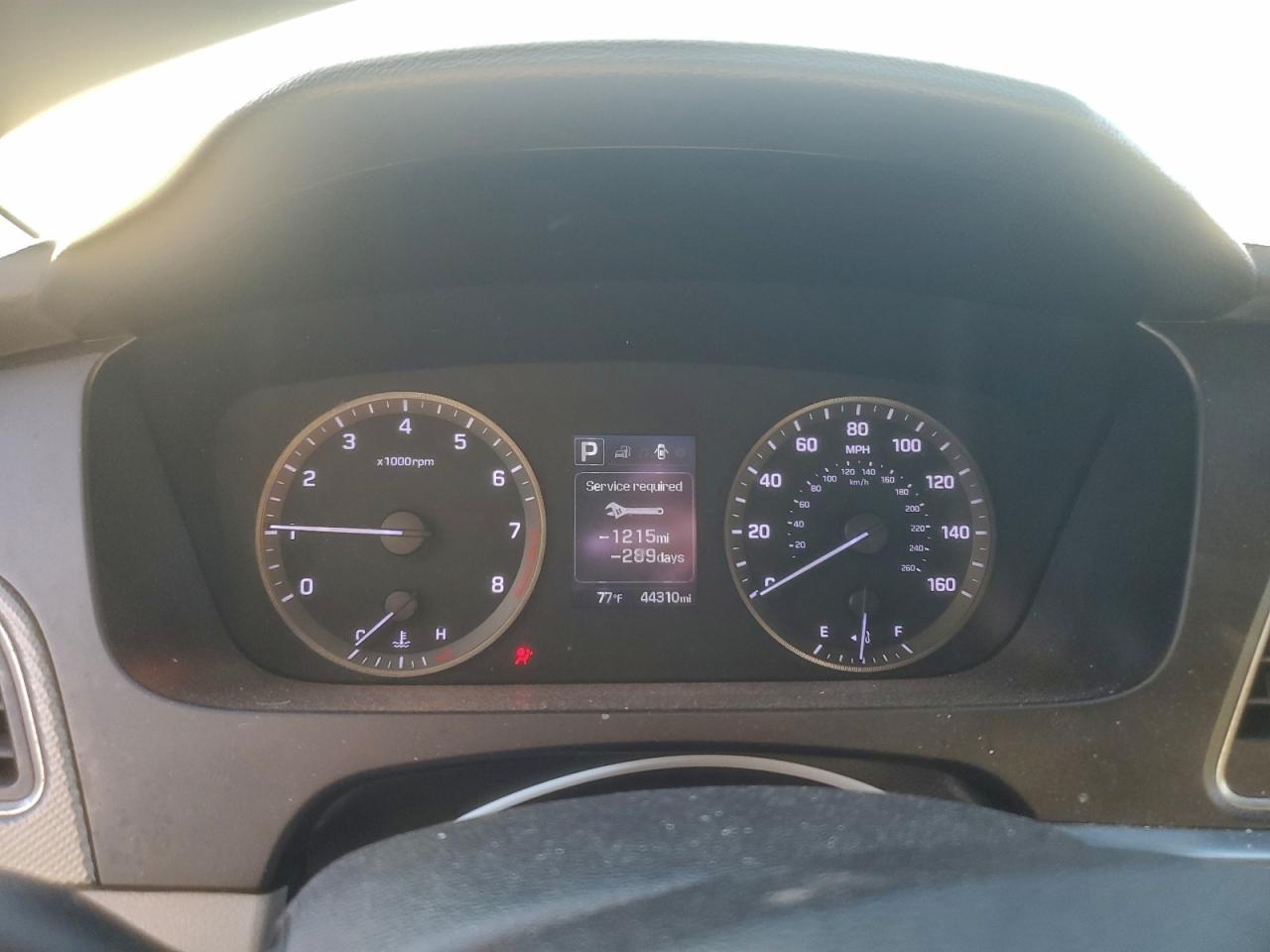 2017 HYUNDAI SONATA SE photo 17