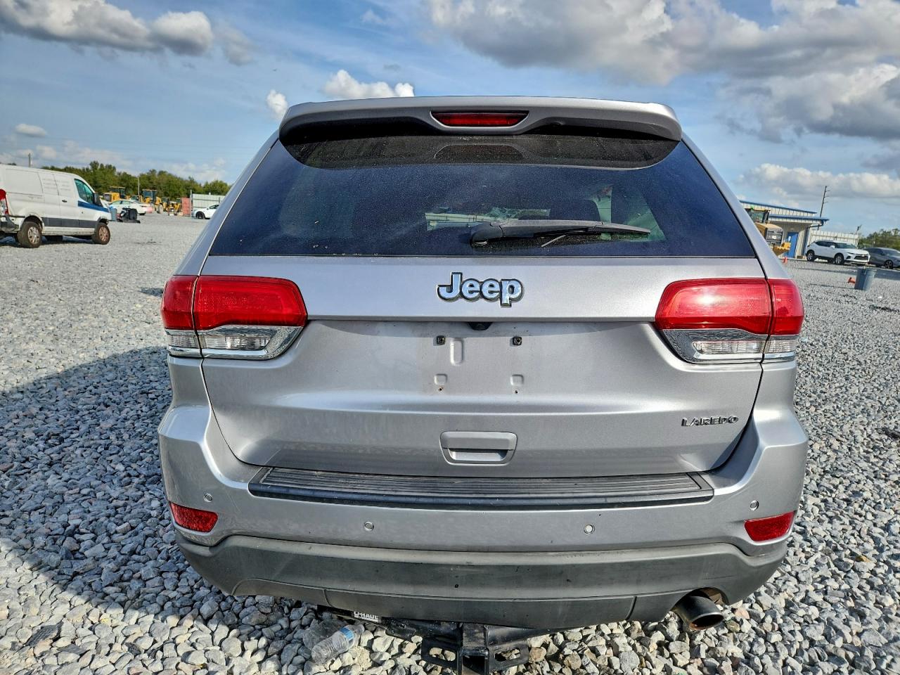 2016 JEEP GRAND CHEROKEE LAREDO photo 11