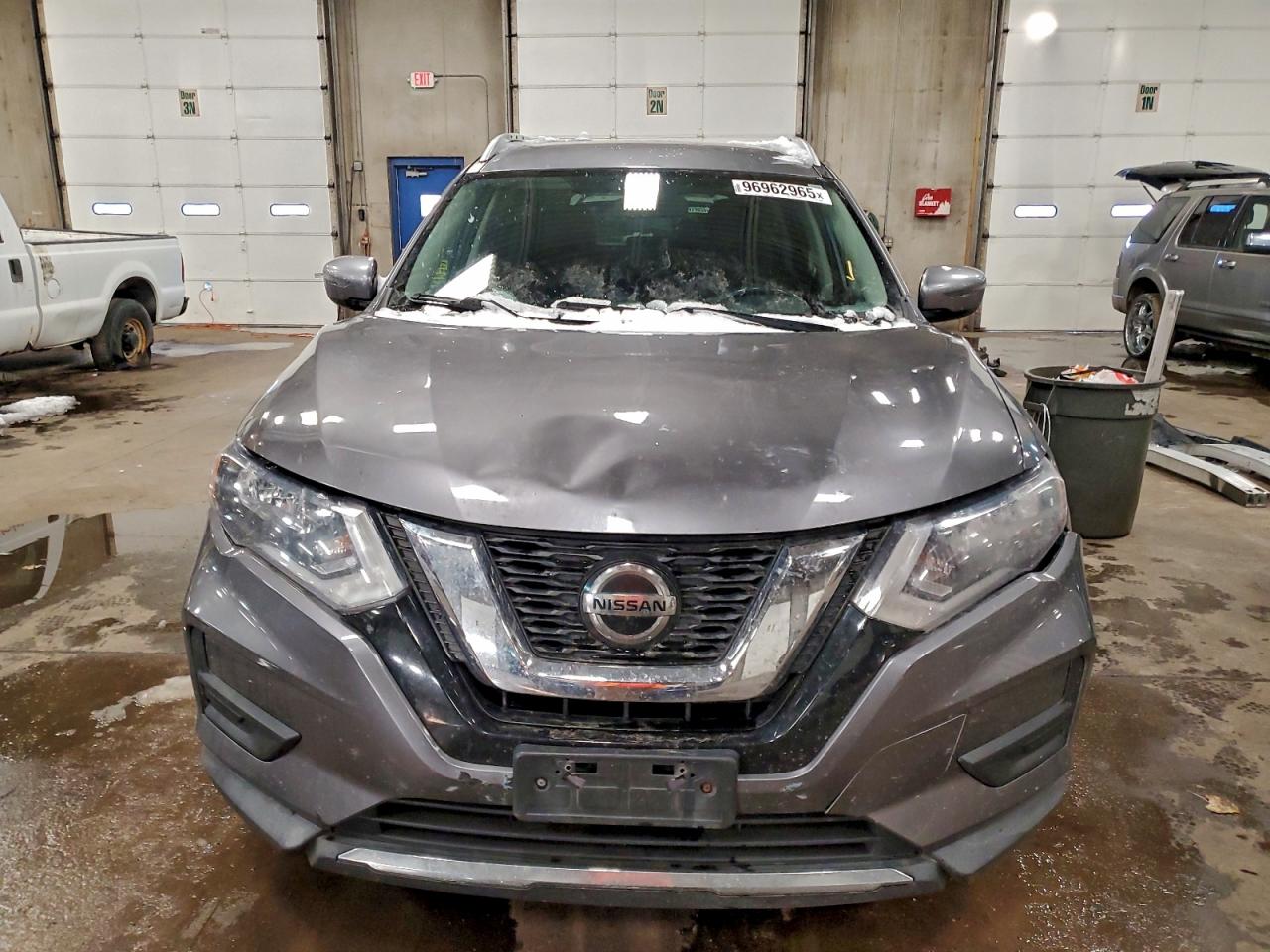 2018 NISSAN ROGUE S photo 9