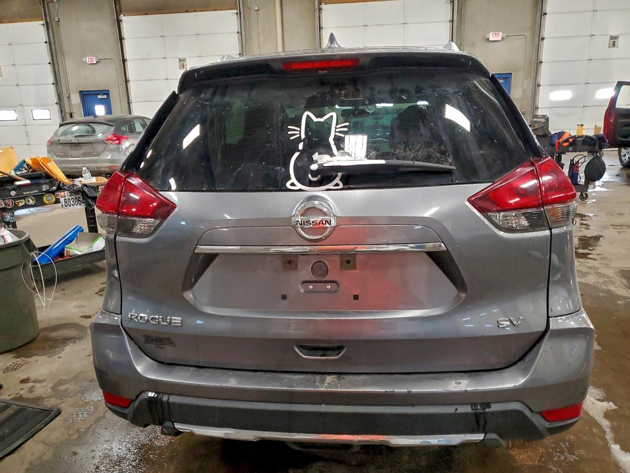2018 NISSAN ROGUE S photo 11