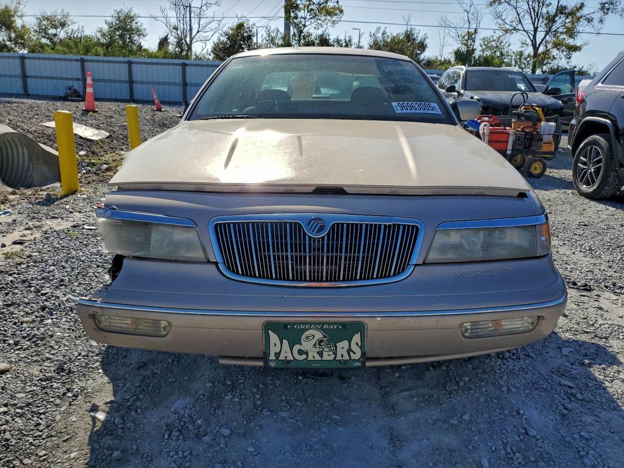 1997 MERCURY GRAND MARQUIS GS photo 9
