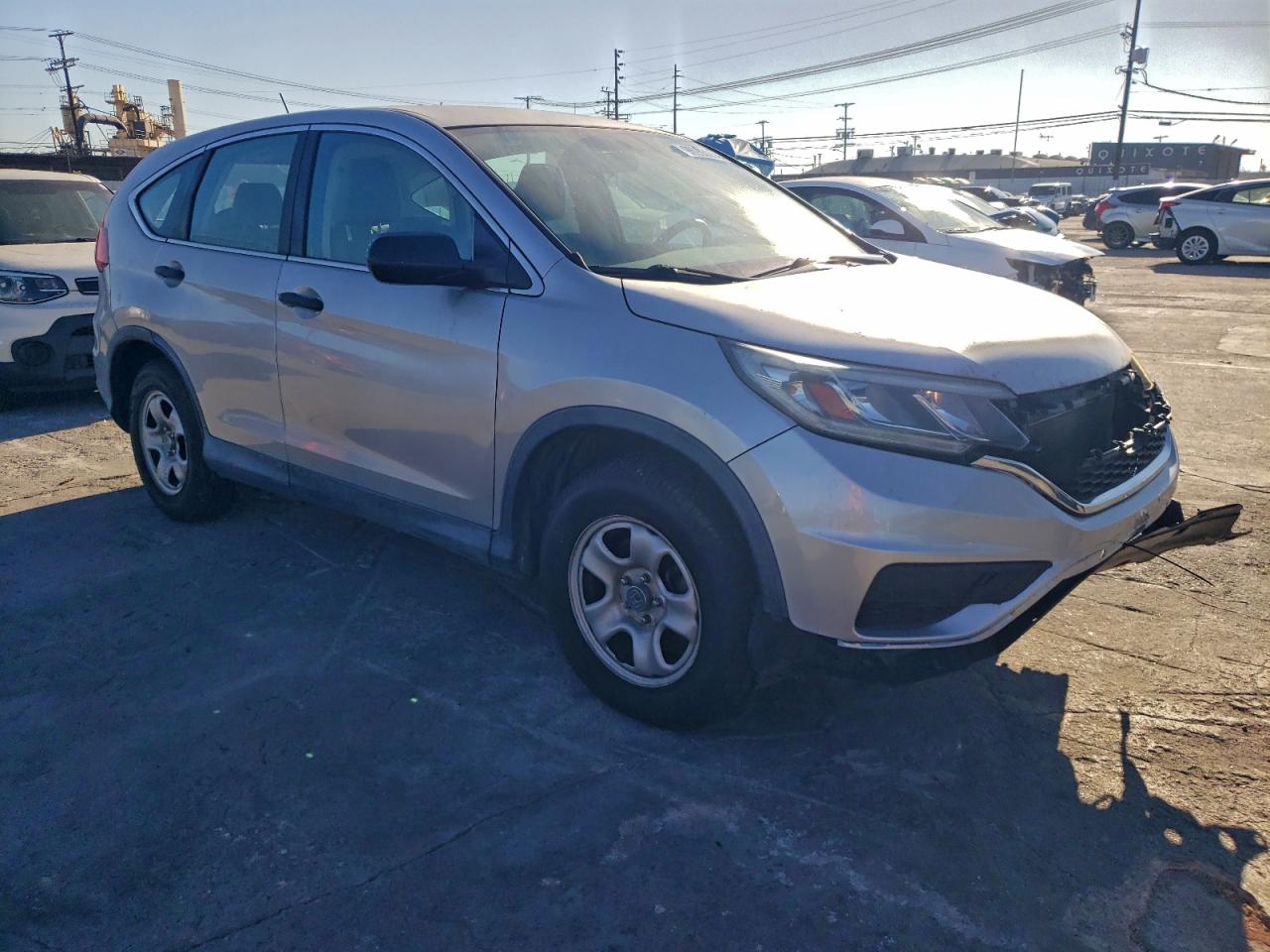 2016 HONDA CR-V LX photo 4