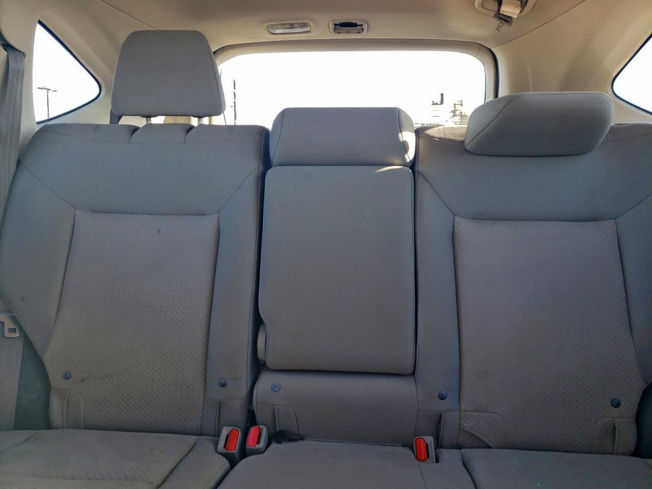 2016 HONDA CR-V LX photo 10