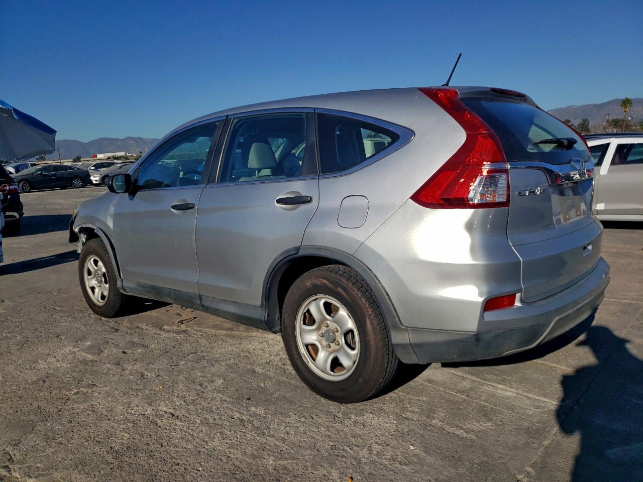 2016 HONDA CR-V LX photo 2