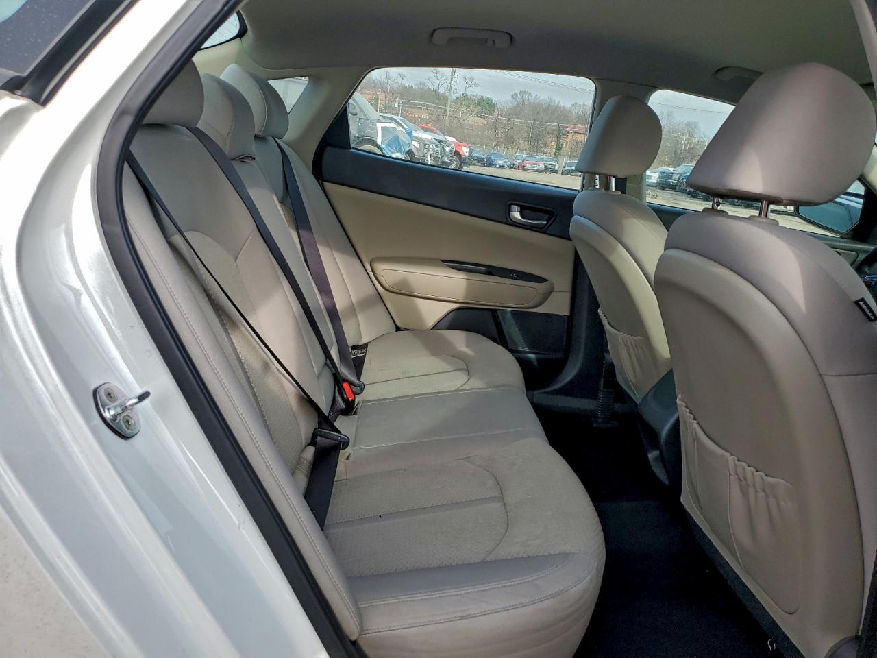2016 KIA OPTIMA LX photo 10