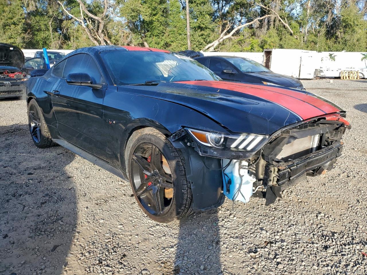 2017 FORD MUSTANG GT photo 4
