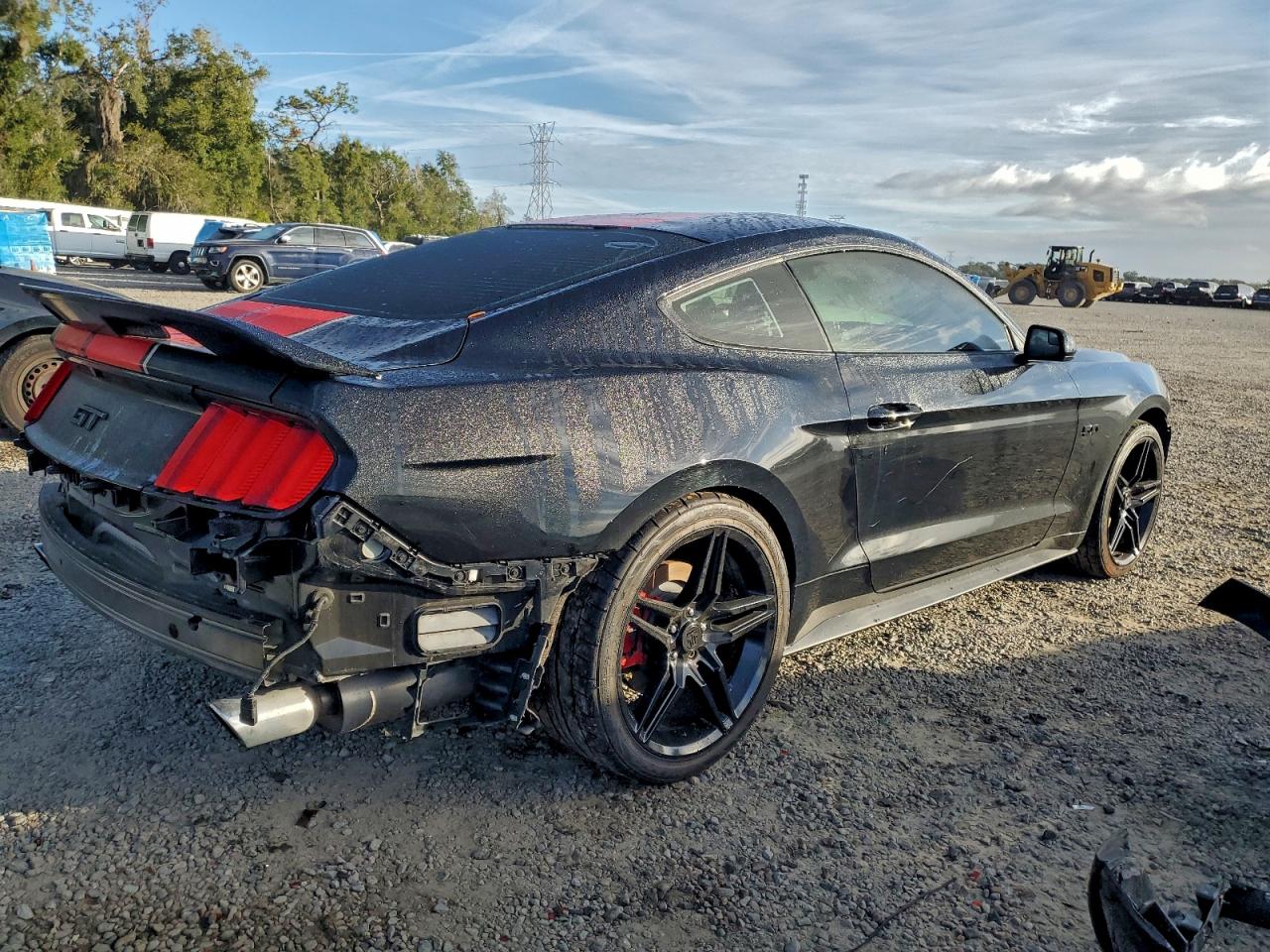 2017 FORD MUSTANG GT photo 3