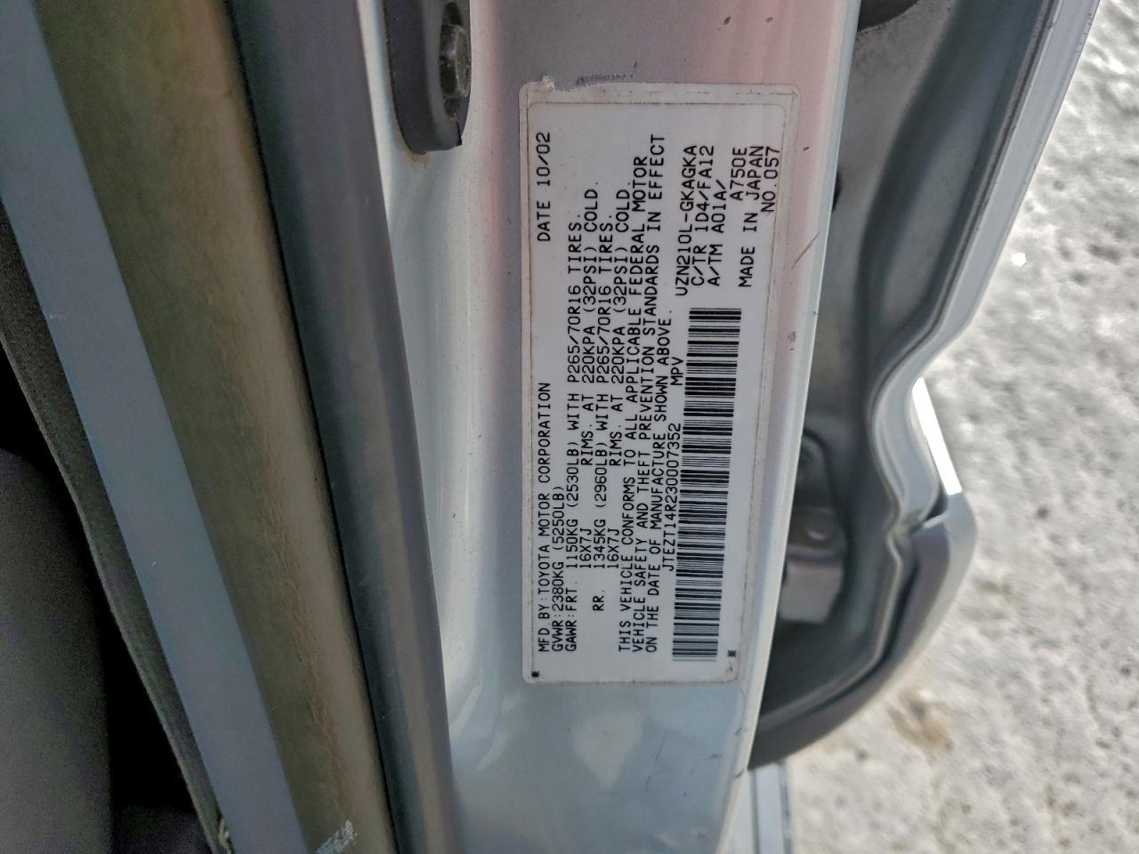 2003 TOYOTA 4RUNNER SR5 photo 13