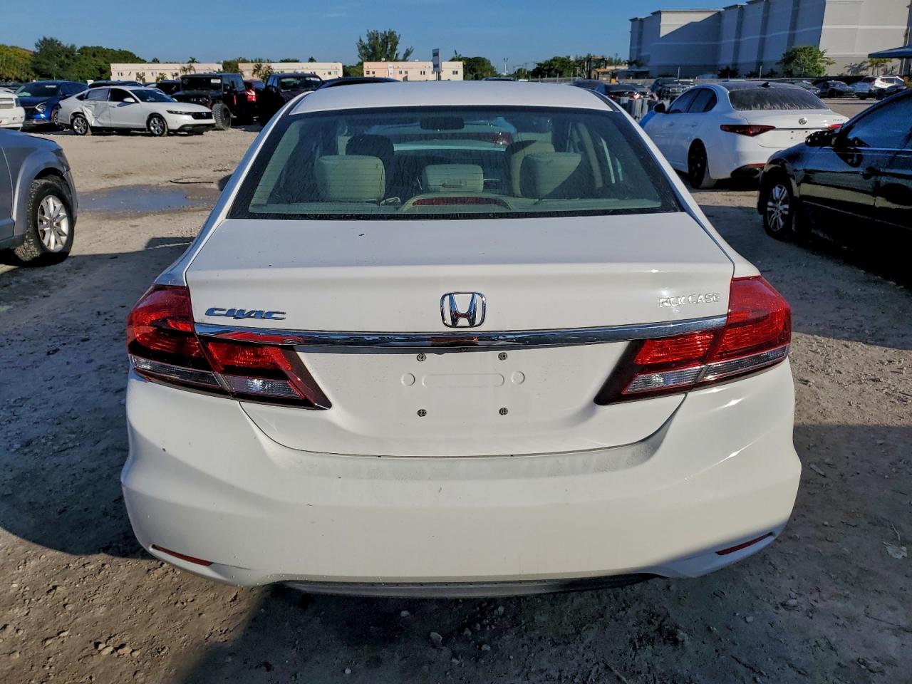 2015 HONDA CIVIC LX photo 16