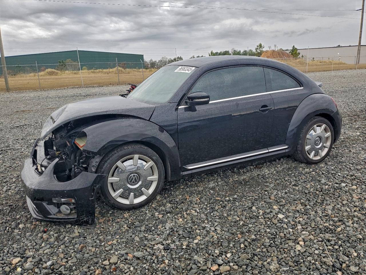 2018 VOLKSWAGEN BEETLE