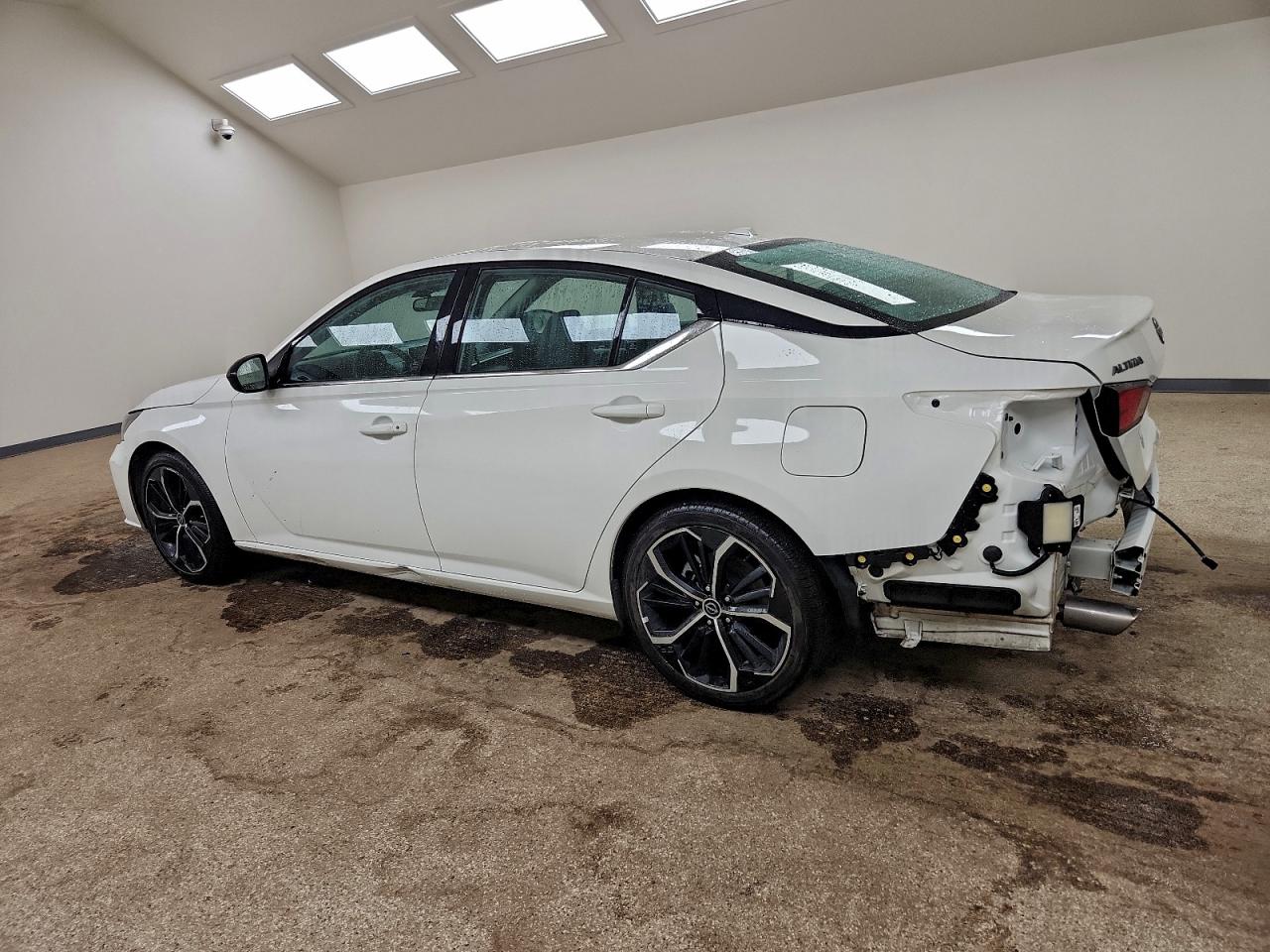 2024 NISSAN ALTIMA SR photo 2