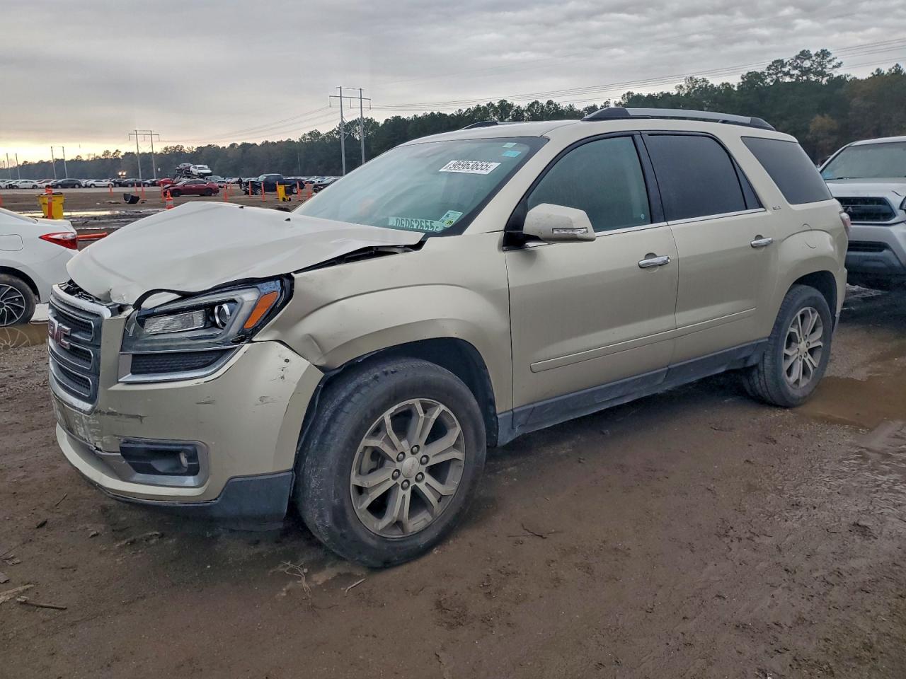 2015 GMC ACADIA SLT-1 — FRONT END damage — photo 1