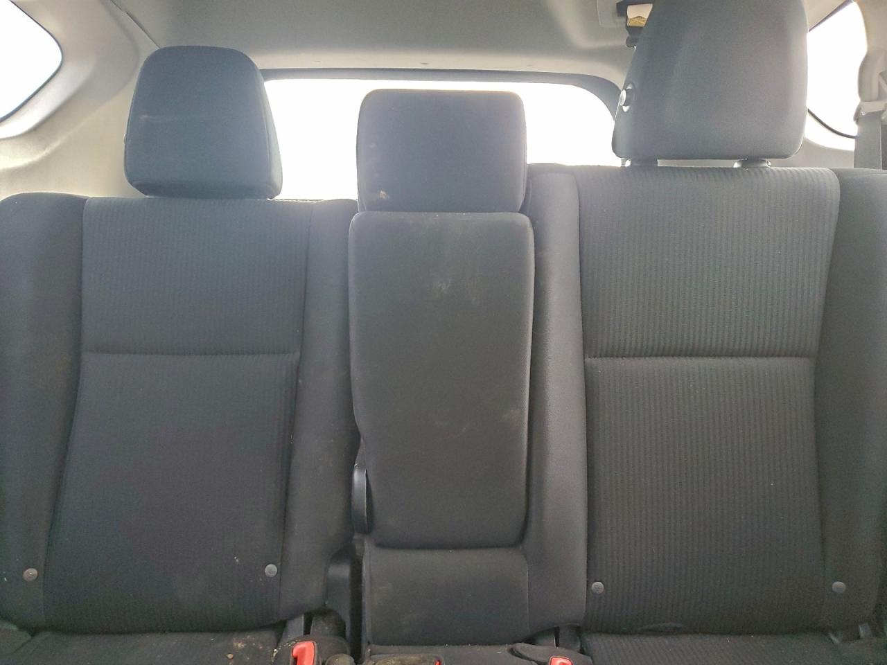 2014 TOYOTA RAV4 LE photo 19