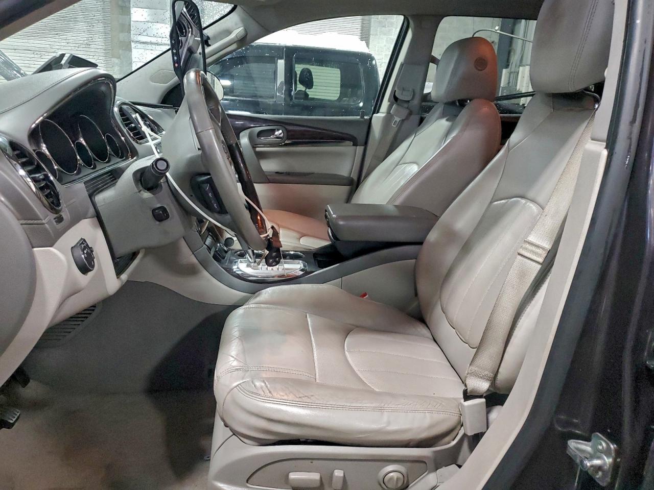 2016 BUICK ENCLAVE photo 7