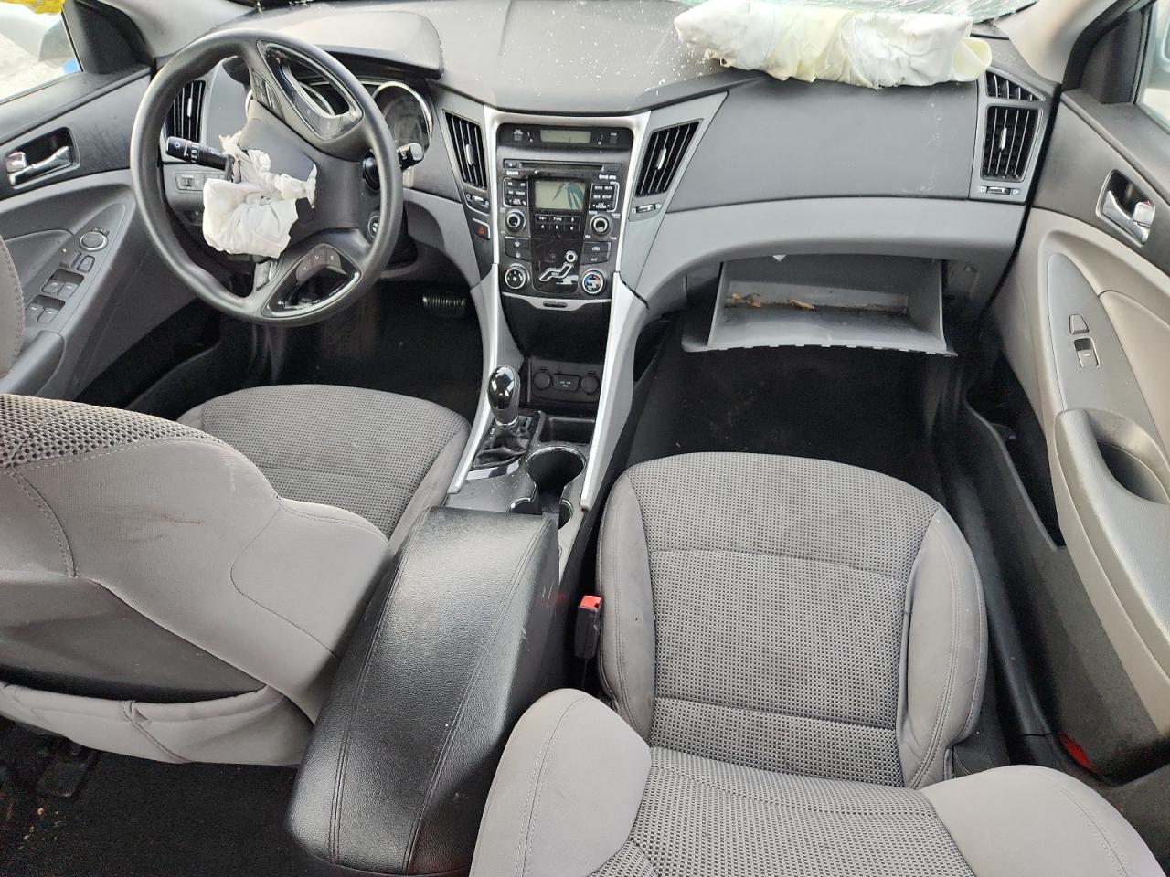 2011 HYUNDAI SONATA GLS photo 8