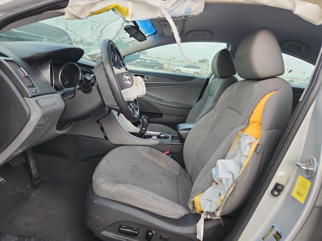 2011 HYUNDAI SONATA GLS photo 7