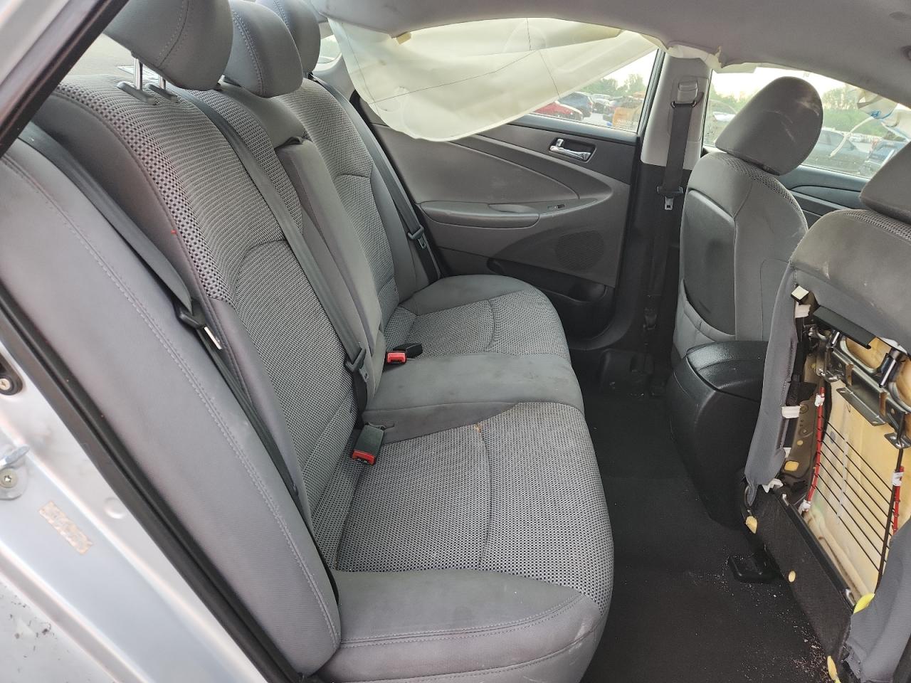 2011 HYUNDAI SONATA GLS photo 10