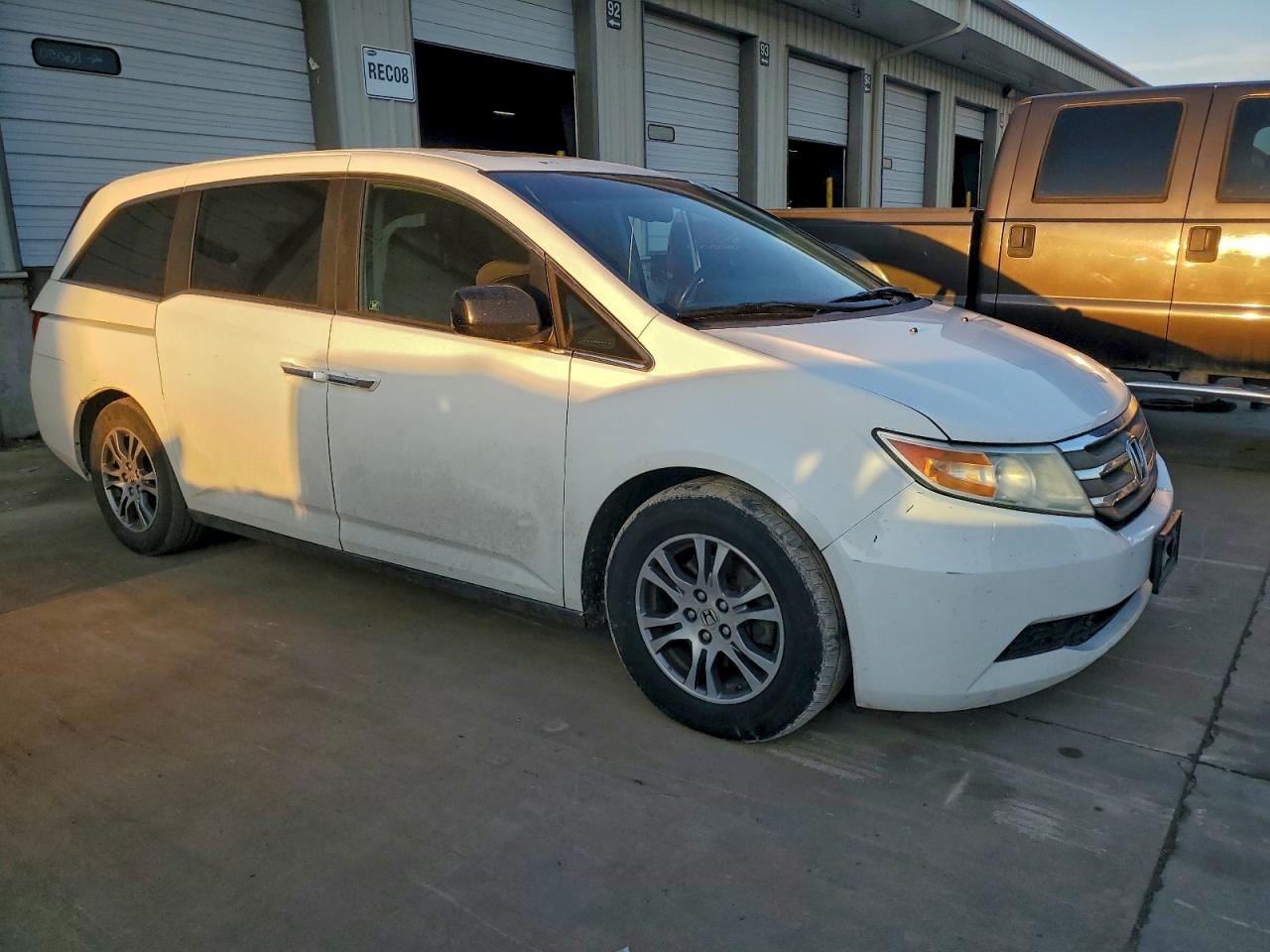 2012 HONDA ODYSSEY EXL photo 7