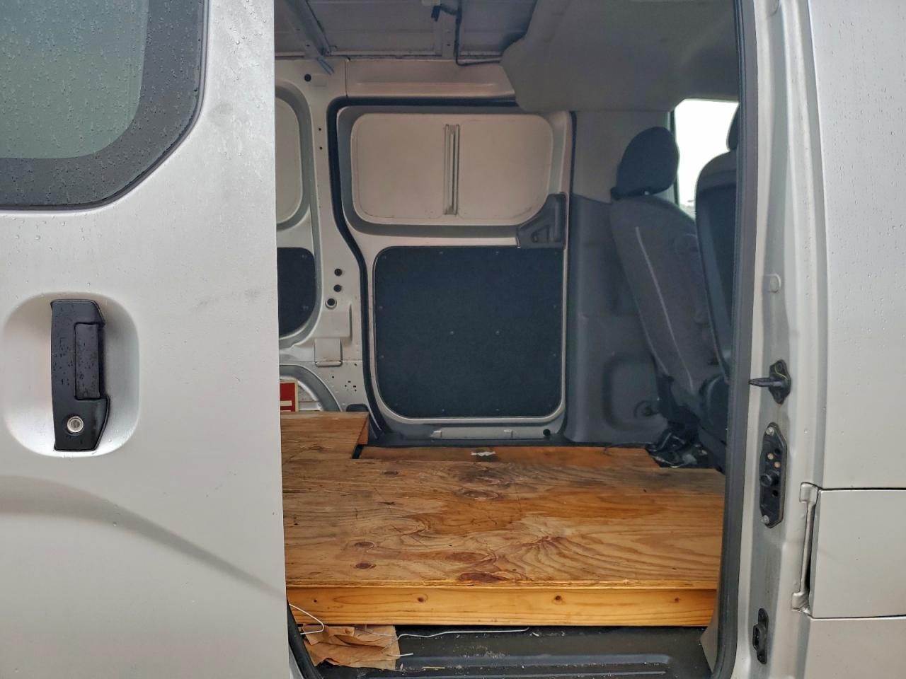 2015 CHEVROLET CITY EXPRESS LT photo 11