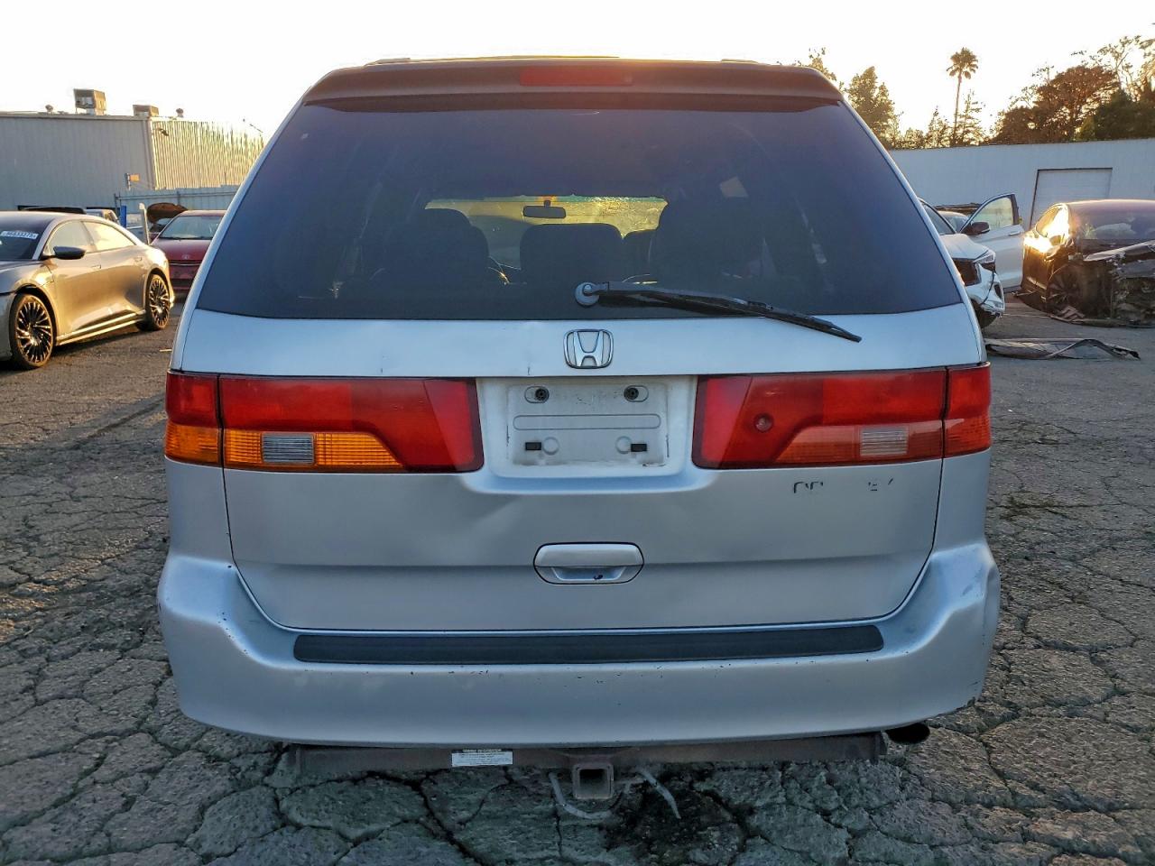 2002 HONDA ODYSSEY EXL photo 6