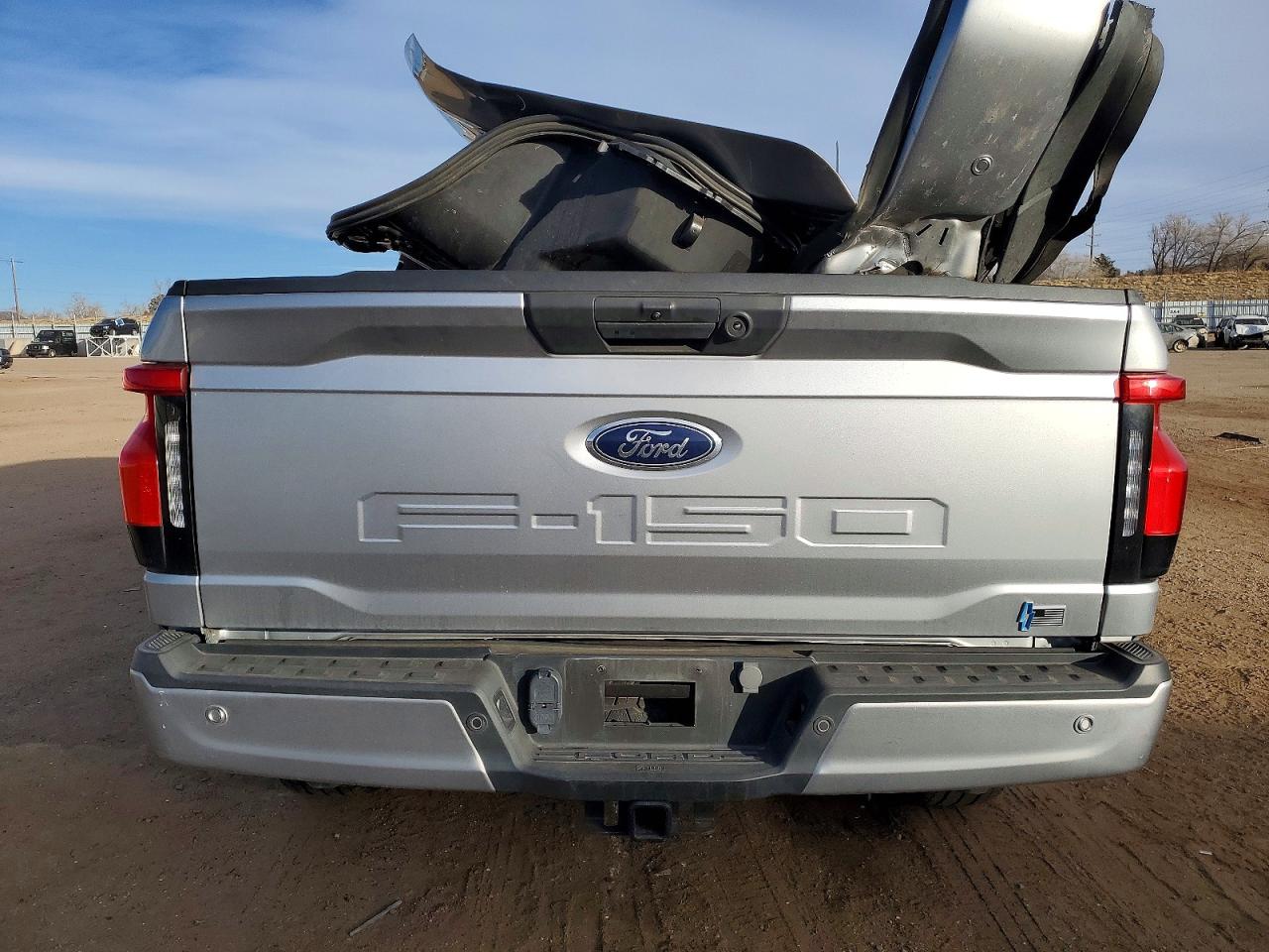 2023 FORD F150 LIGHTNING PRO photo 6