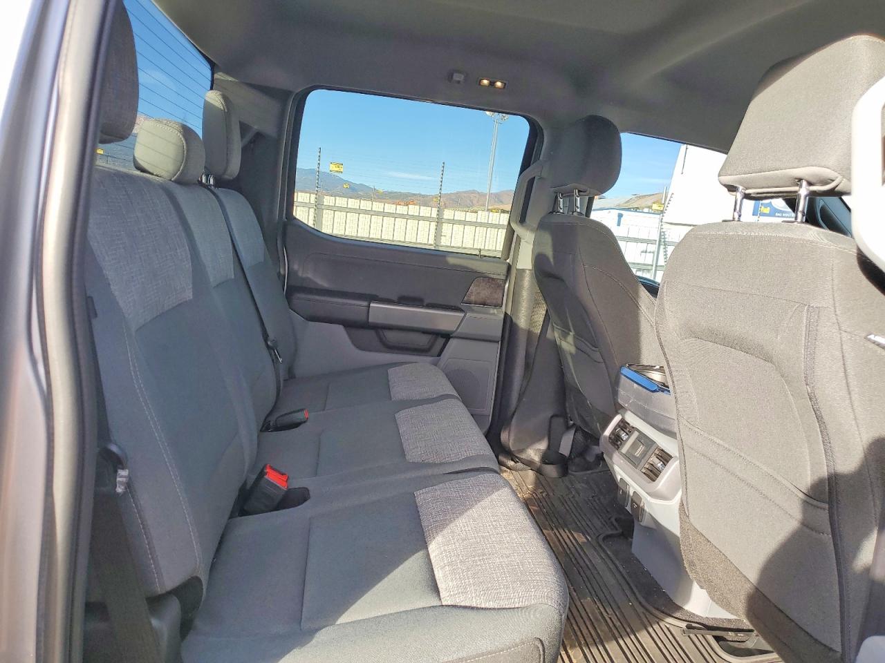 2023 FORD F150 LIGHTNING PRO photo 10