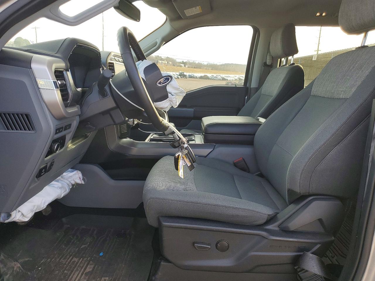 2023 FORD F150 LIGHTNING PRO photo 7