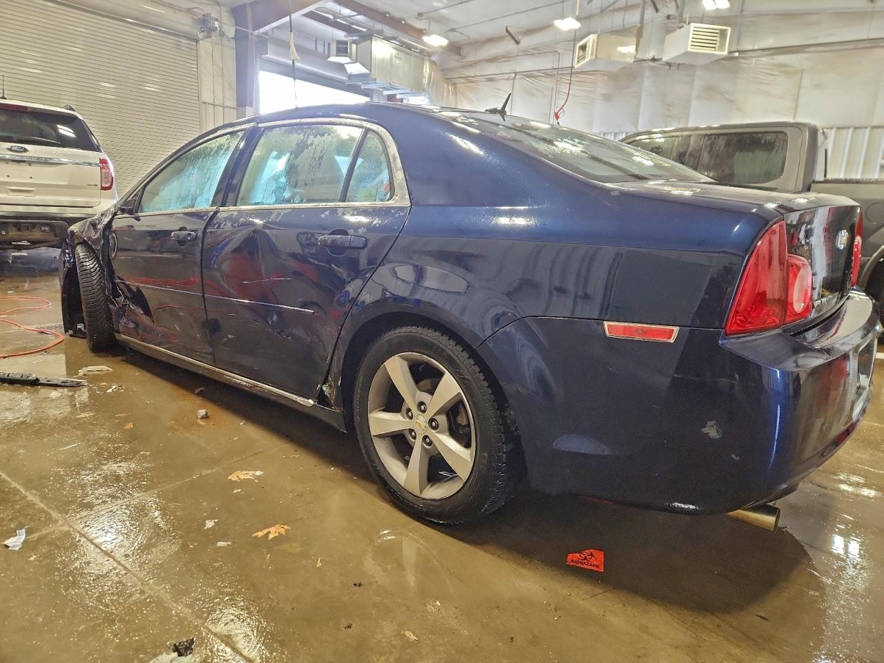 2011 CHEVROLET MALIBU 1LT photo 3