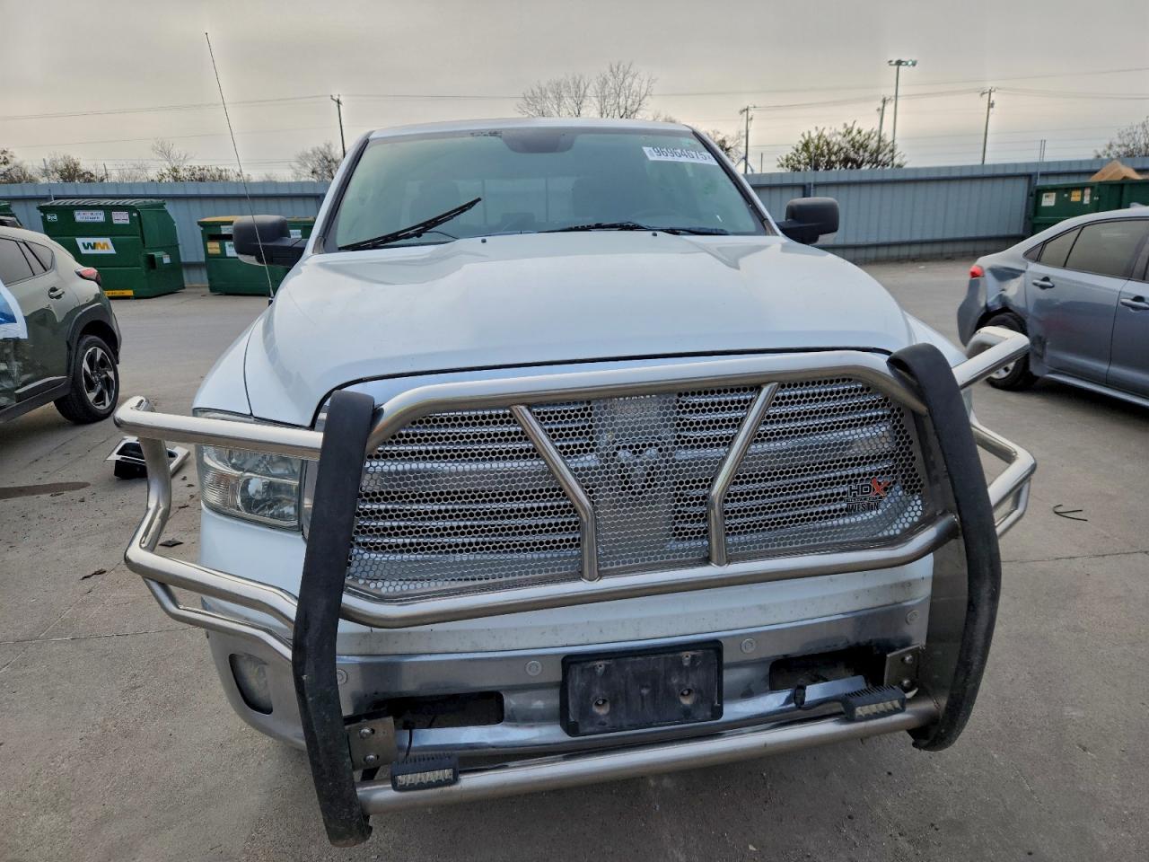 2018 RAM 1500 SLT photo 9